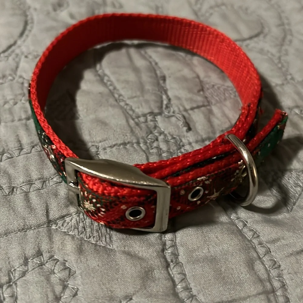 Christmas Themed Red and Green Small Dog Collar with Buckle NWOT